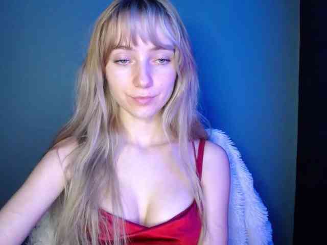 LuciaLovely webcam
