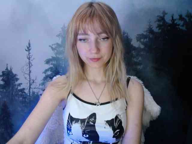 LuciaLovely Live Webcam on BongaCams