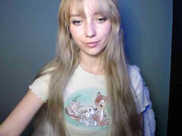 LuciaLovely webcam