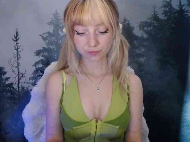 LuciaLovely webcam