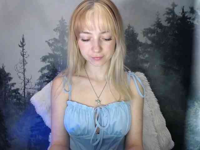 LuciaLovely webcam