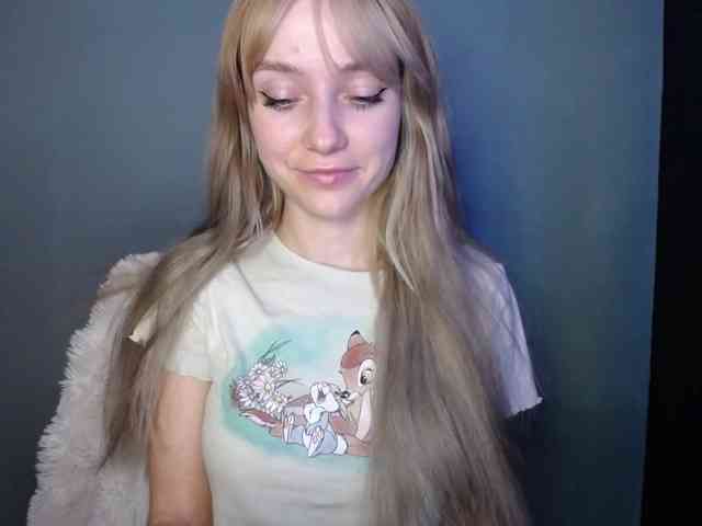 LuciaLovely webcam