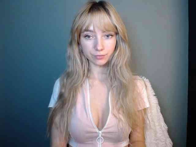 LuciaLovely LuciaLovely