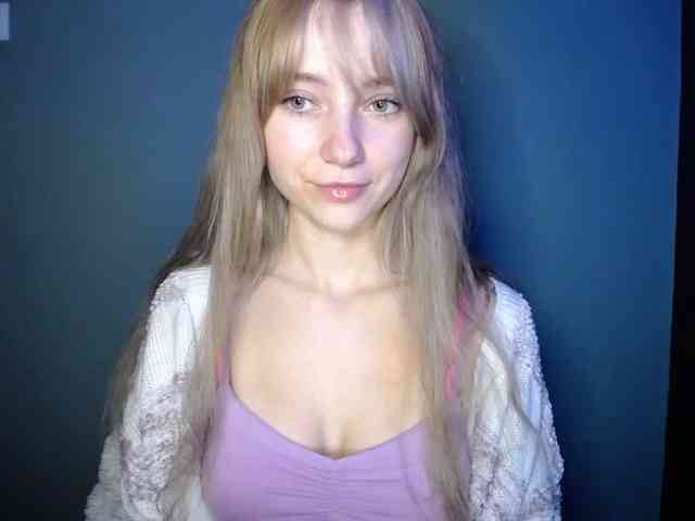 LuciaLovely webcam