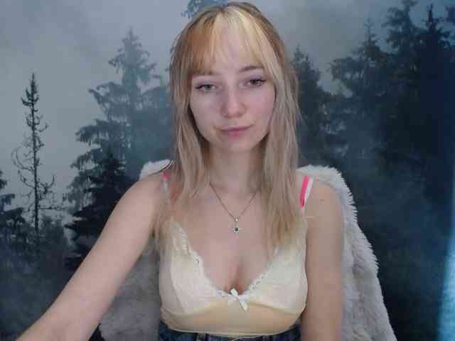 LuciaLovely webcam