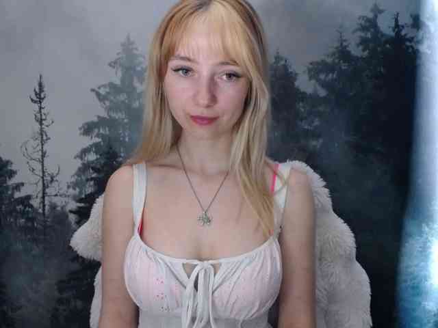LuciaLovely webcam