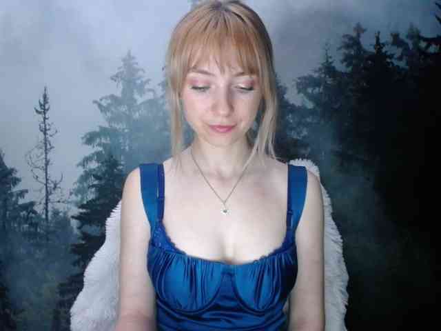 LuciaLovely webcam