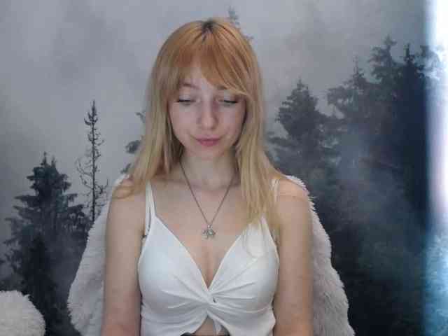 LuciaLovely webcam