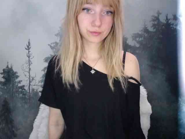LuciaLovely webcam