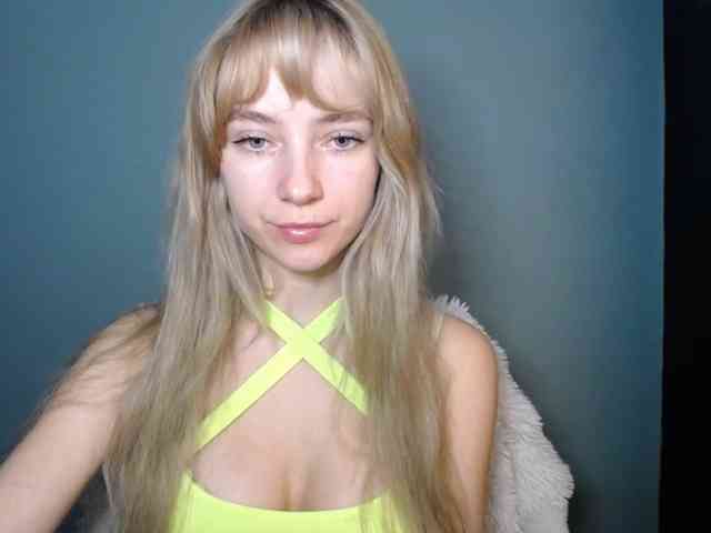 LuciaLovely webcam