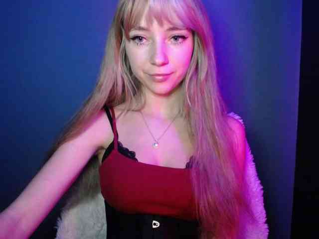 LuciaLovely webcam
