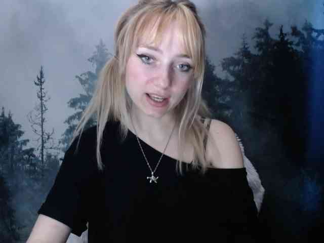 LuciaLovely webcam
