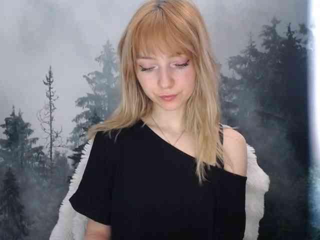 LuciaLovely webcam