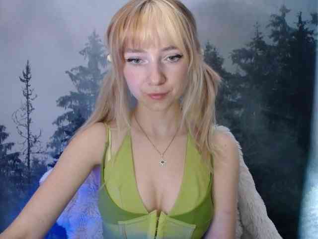 LuciaLovely webcam