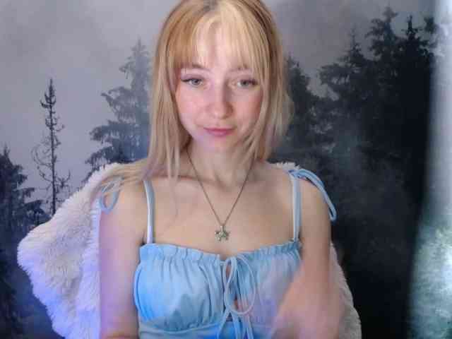 LuciaLovely webcam