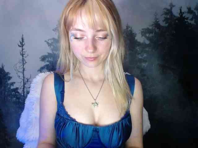 LuciaLovely webcam