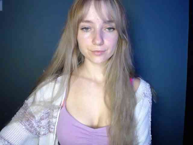 LuciaLovely webcam