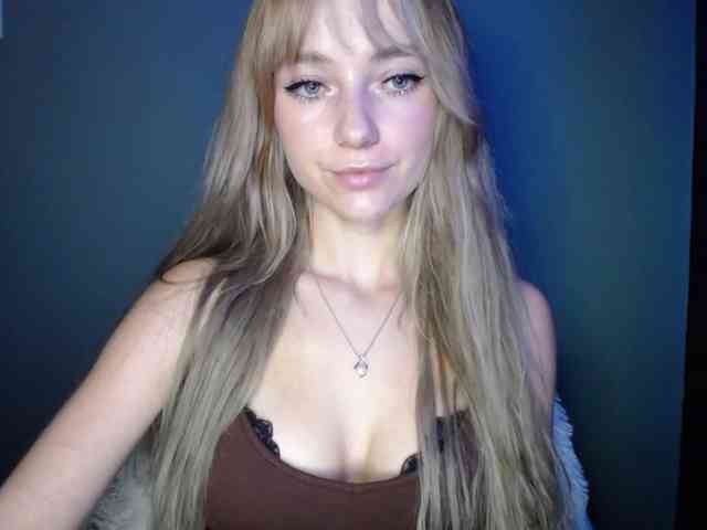 LuciaLovely webcam