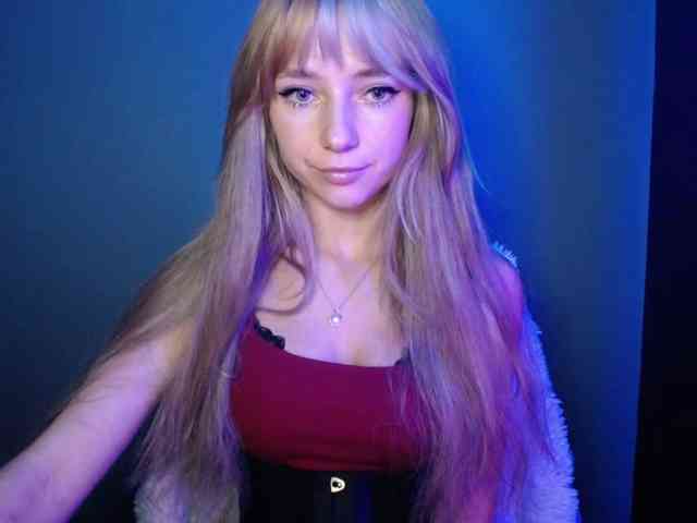 LuciaLovely webcam