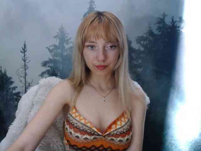 LuciaLovely webcam