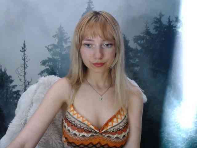 LuciaLovely webcam