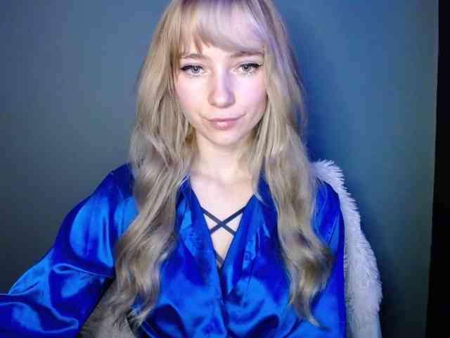 LuciaLovely Live Webcam on BongaCams