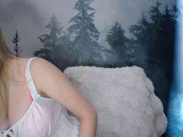LuciaLovely webcam