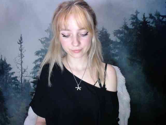 LuciaLovely webcam