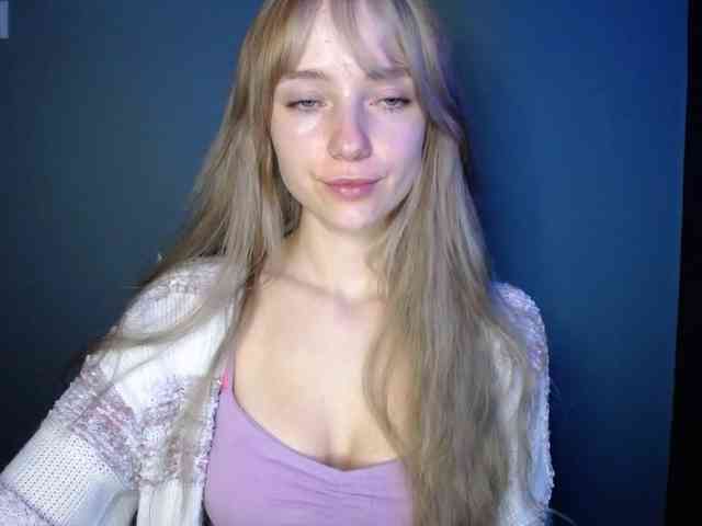 LuciaLovely webcam