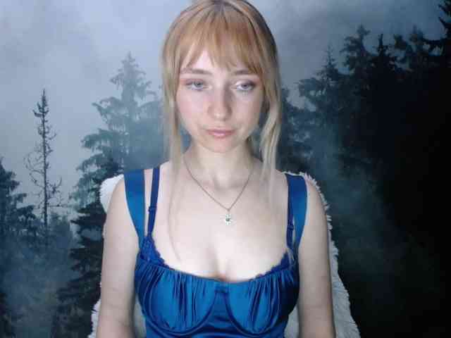 LuciaLovely webcam
