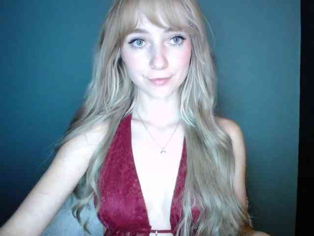 LuciaLovely webcam
