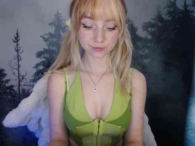 LuciaLovely webcam