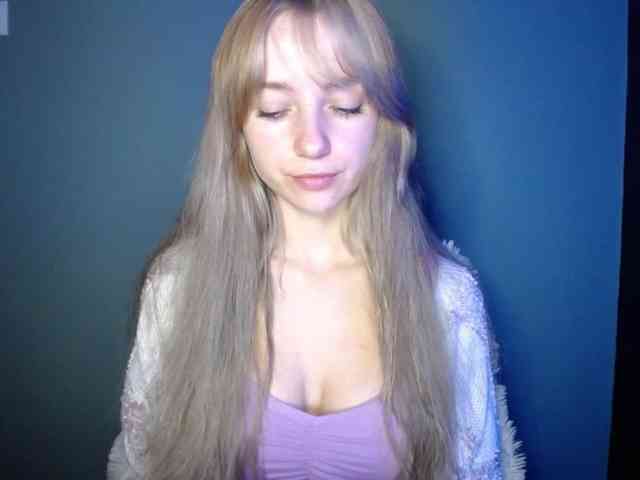 LuciaLovely webcam