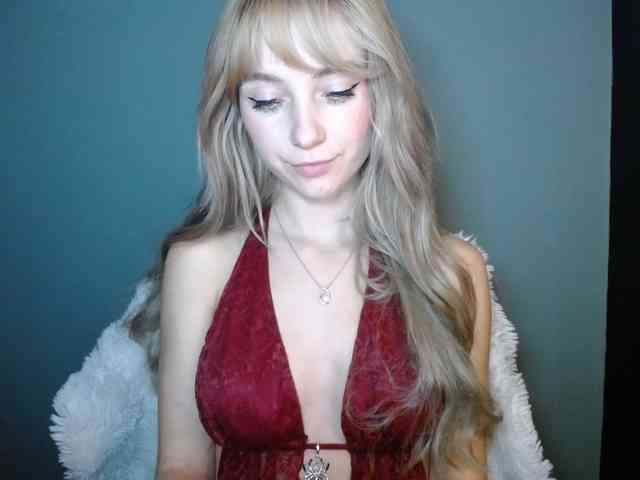 LuciaLovely webcam