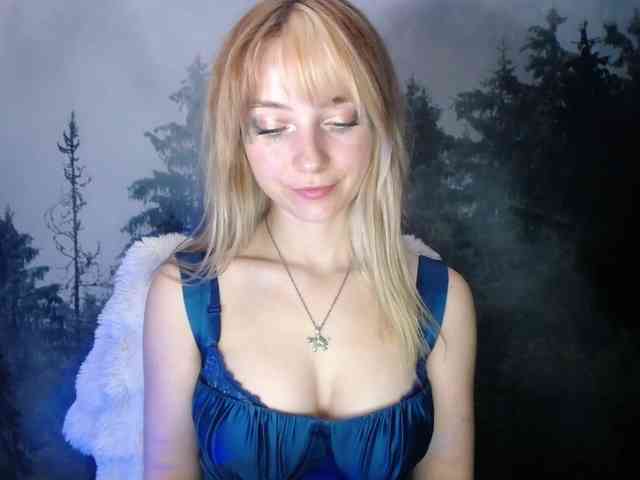 LuciaLovely webcam