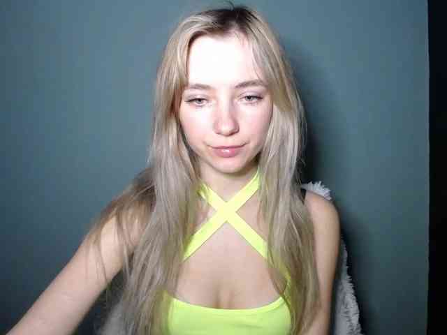 LuciaLovely LuciaLovely