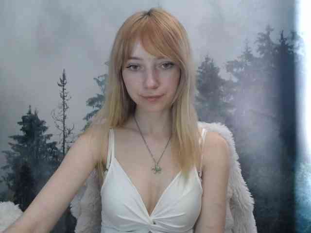 LuciaLovely webcam