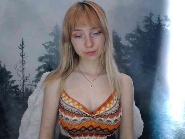 LuciaLovely webcam