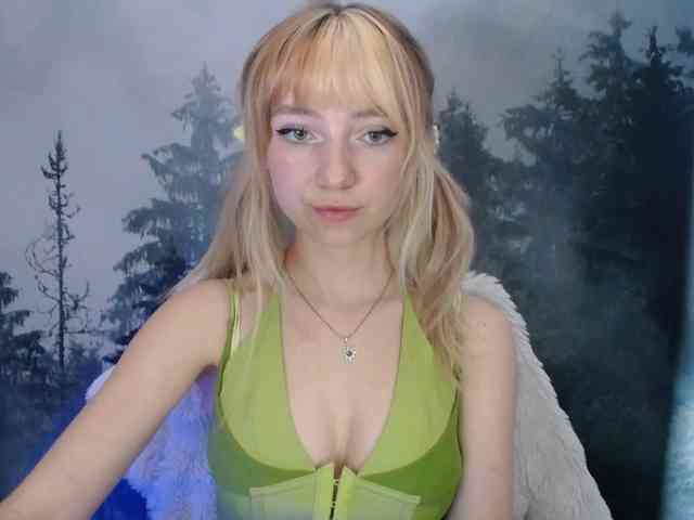 LuciaLovely webcam