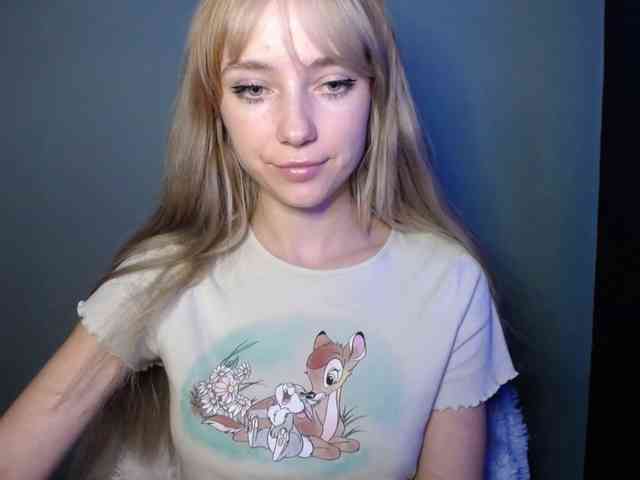 LuciaLovely webcam