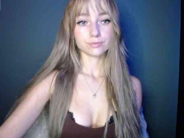 LuciaLovely webcam