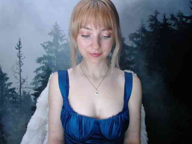 LuciaLovely webcam