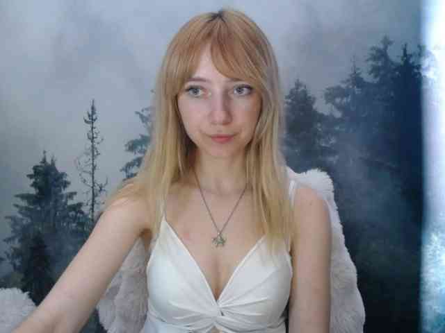 LuciaLovely webcam