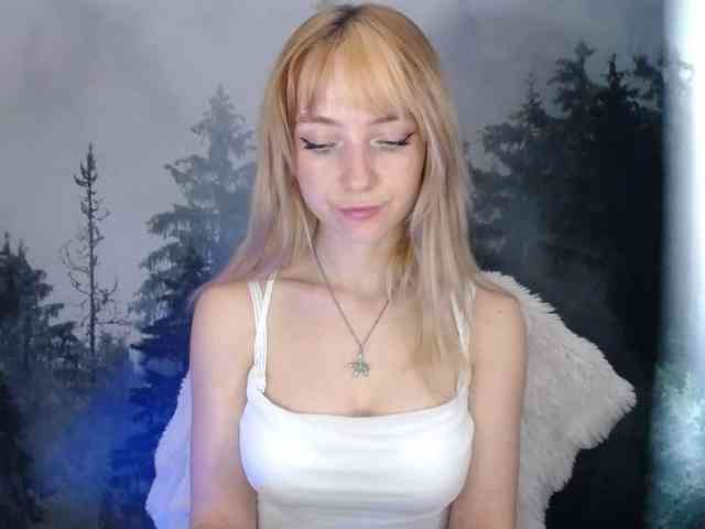 LuciaLovely webcam