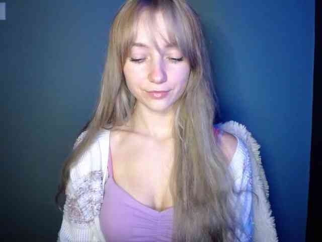 LuciaLovely webcam