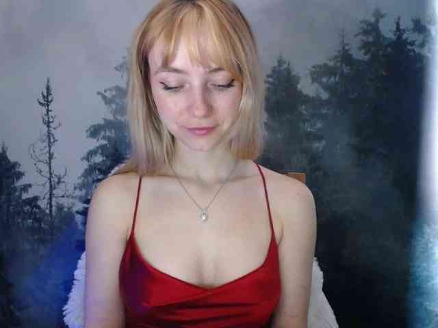 LuciaLovely webcam