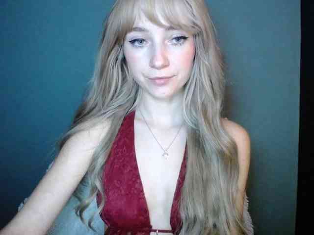 LuciaLovely webcam