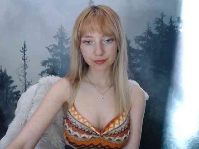 LuciaLovely webcam