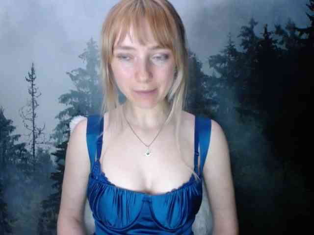 LuciaLovely webcam
