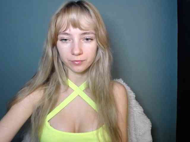 LuciaLovely webcam